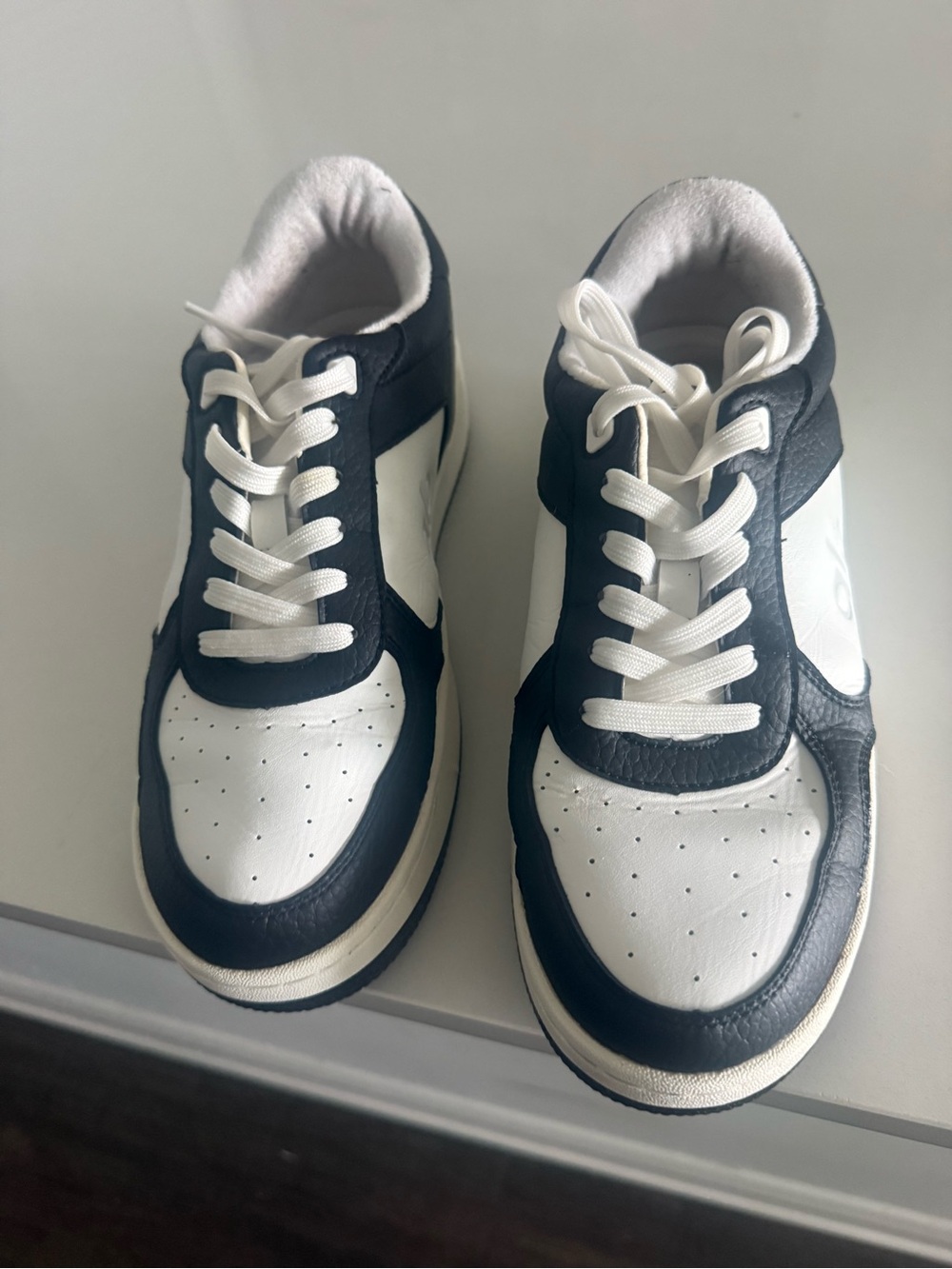 Kids Low-Top Lace-Up Sneakers in White and Navy